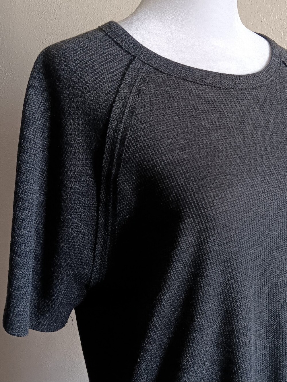 Zenana Charcoal Short Sleeve Knit Long Tunic Top Size Large, Slouchy Dark Gray - Picture 2 of 5